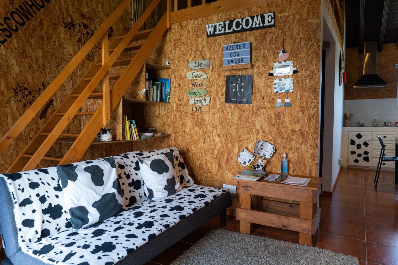 Azores Cow House Calhetas Luaran gambar